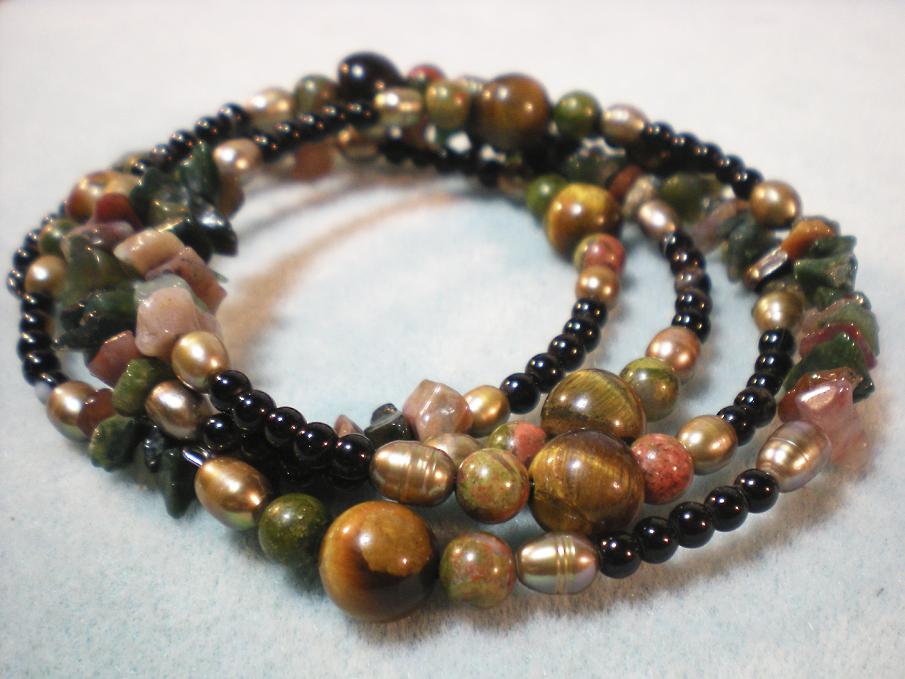 Art Bead Scene Blog: Memory Wire Cuff Bracelets - Free Project