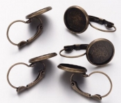 earring bezels