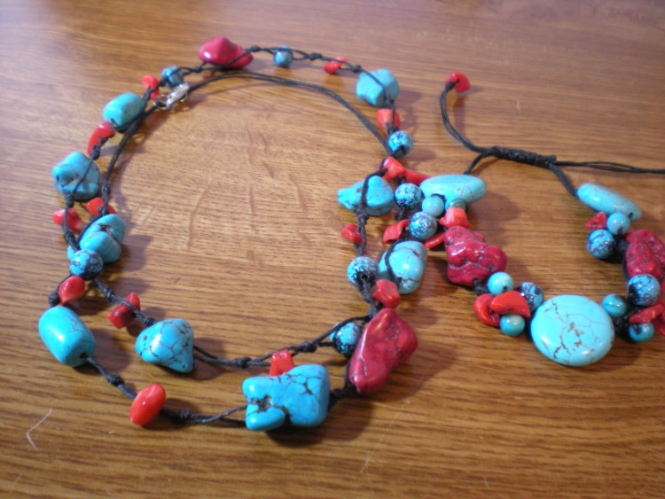 bracelet set turquoise and red nugget chunks