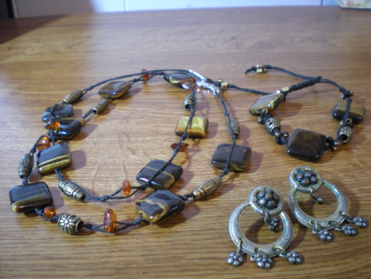 knotted necklace and bracelet set tiger eye beads