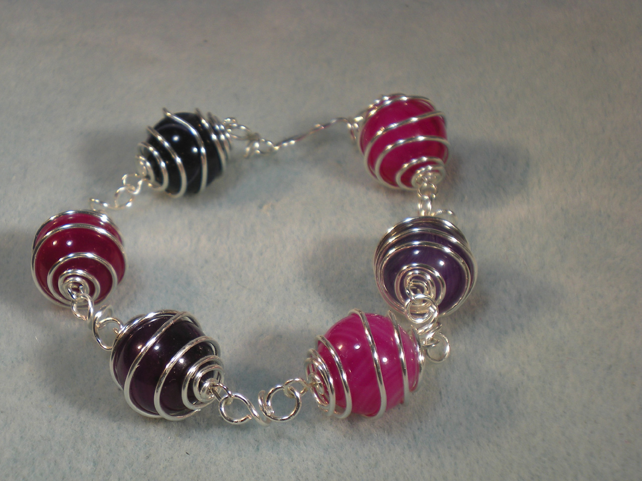 purple-and-pink-wirework-caged-bead-bracelet