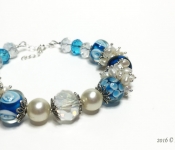 azure & ice bracelet