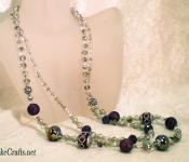 bead-stringing-necklace