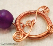 coiled-wire-toggle-clasp