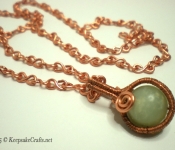 green serpentine & figure 8 chain