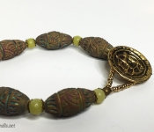 loop & button bracelet