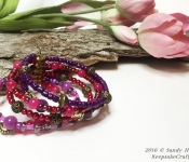 summer berries bracelet