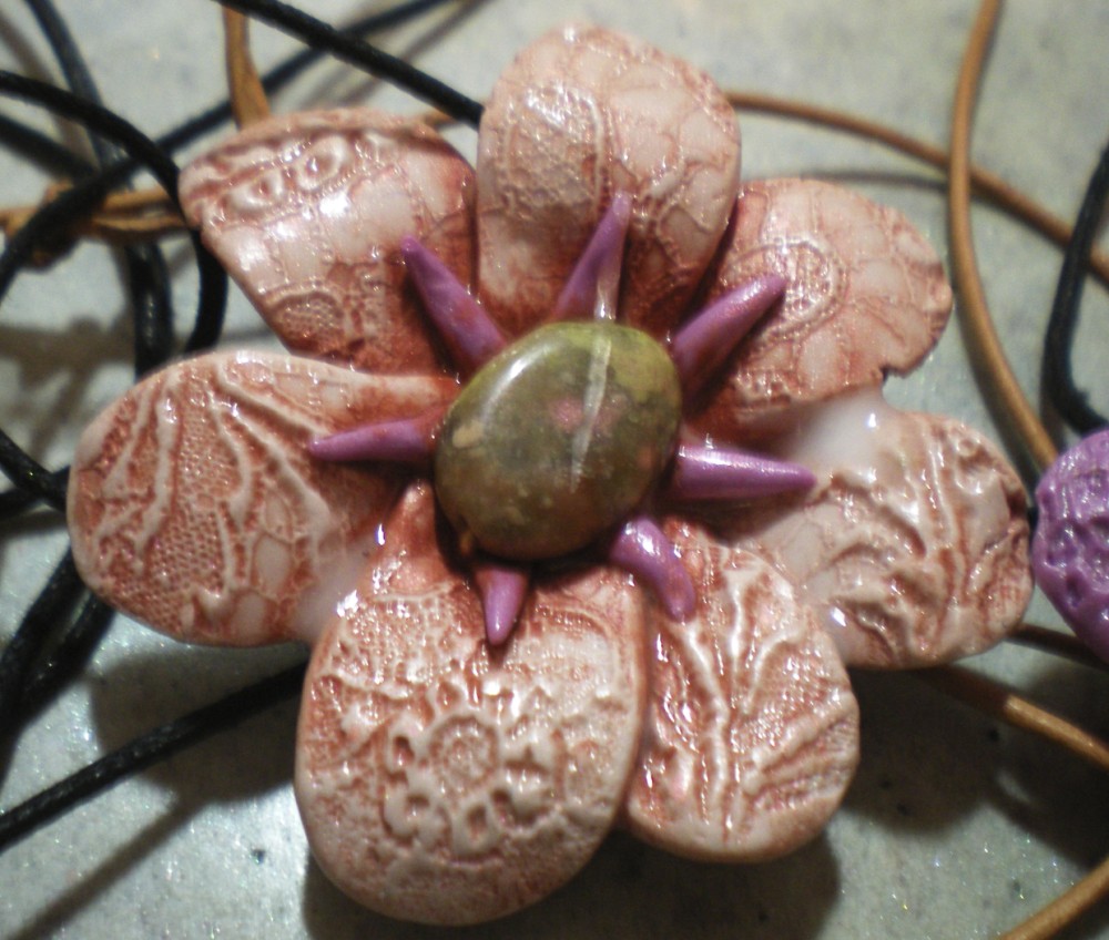 funky-polymer-clay-flower-pink-lace