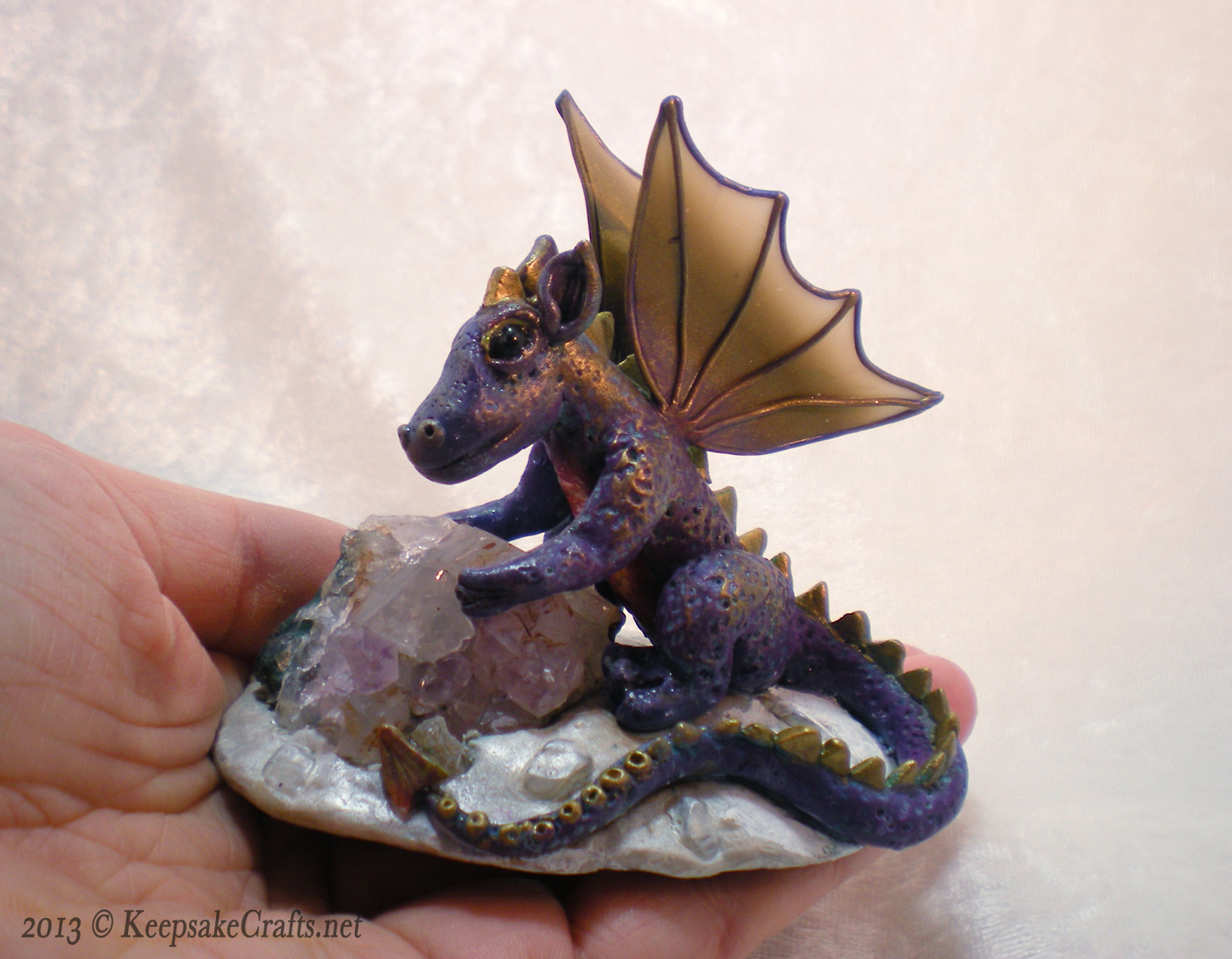 purple-dragon-sculpture-9