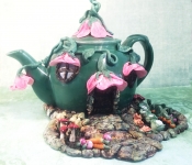 fairy garden teapot 1