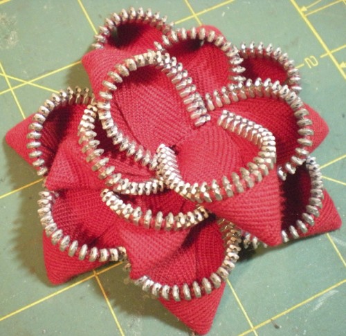 zipper-flowers-step-5f-assembly