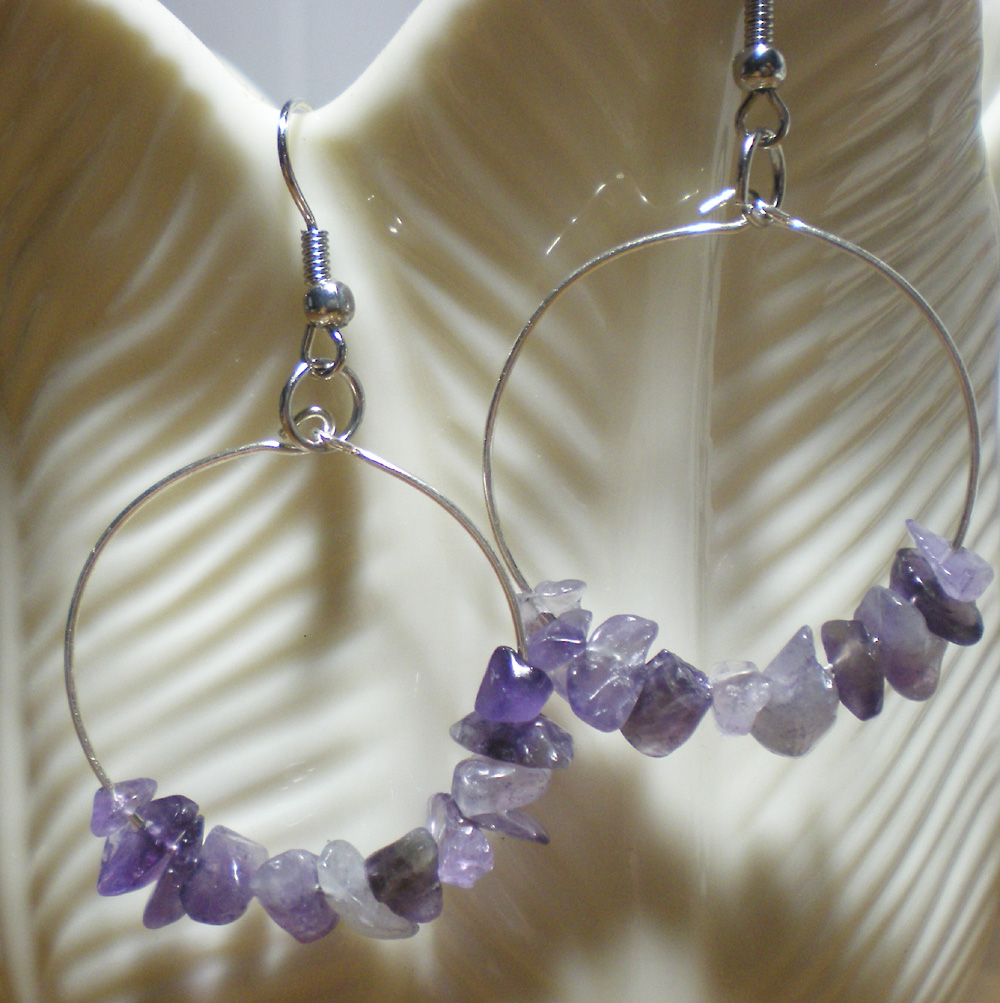 chip-hoop-earrings-purple-chips-3