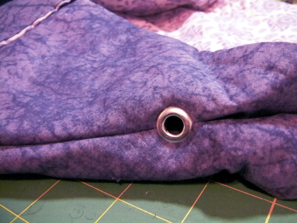 folded-purse-handle-tutorial-4-completed-grommet