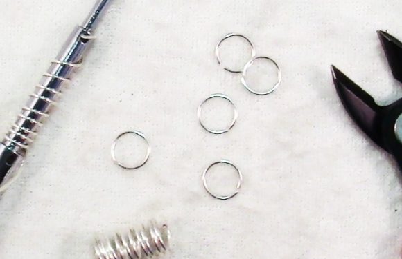 Friday Findings-How to Make Jump Rings