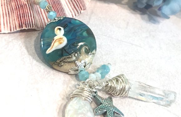 Beach Scene Necklace-Lampwork Focal Bead Jewelry Tutorial