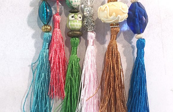 Easy Tassel Pendant Necklaces-DIY Jewelry Tutorial