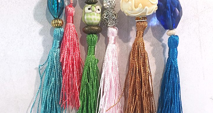 Easy Tassel Pendant Necklaces-DIY Jewelry Tutorial