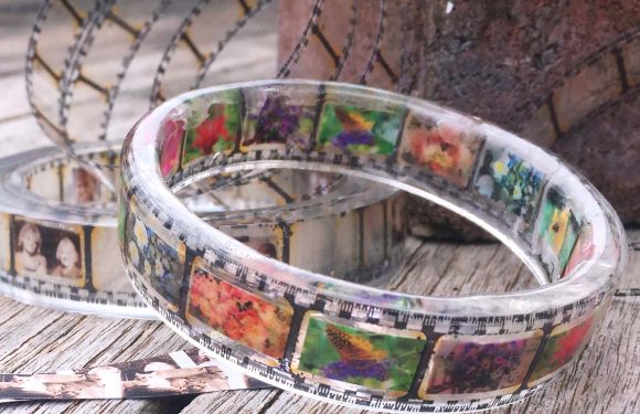 Picture Perfect Resin Bangle Bracelets-Memory Jewelry Tutorial