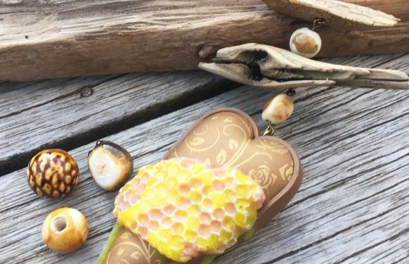 Driftwood Honey Necklace-Jewelry Design Tutorial
