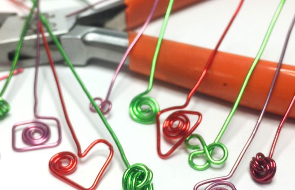 Can’t Get Out To Buy Jewelry Findings? Make DIY Head Pins With Wire-Friday Findings